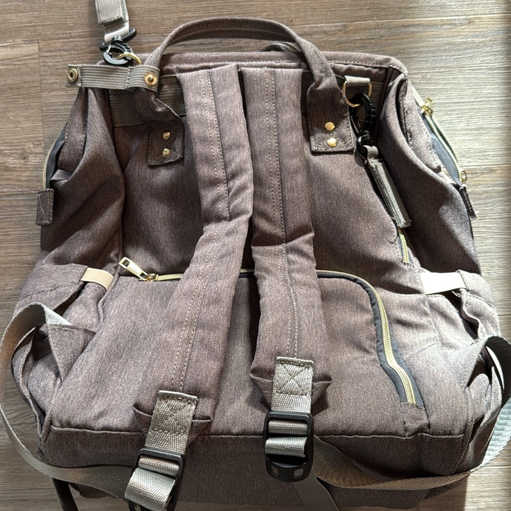 Halova Diaper Bag Backpack - Picture 3 of 6